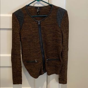 H&M zip up tweed sweater, leather& pocket details
